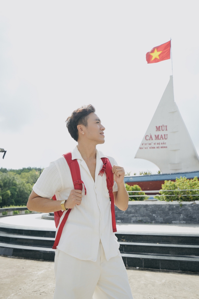 Dương Quốc Hưng mời NSND Thanh Hoa góp giọng trong MV mừng Quốc khánh 2.9 - Ảnh 1.
