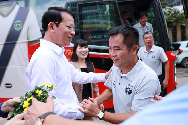 Bầu Hiển đưa bóng đá về quê hương mới, CLB Thái Nguyên chính thức ra mắt- Ảnh 8.