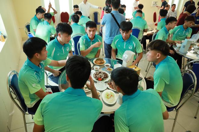 Bầu Hiển đưa bóng đá về quê hương mới, CLB Thái Nguyên chính thức ra mắt- Ảnh 17.