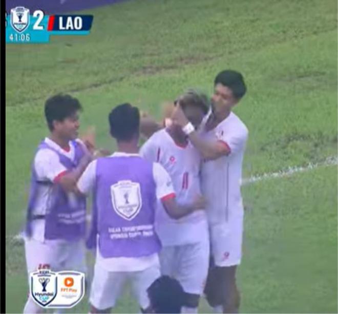 Myanmar thắng L&agrave;o với tỷ số kh&ocirc;ng tưởng 7-2: Tạm vượt mặt Th&aacute;i Lan, Malaysia- Ảnh 1.