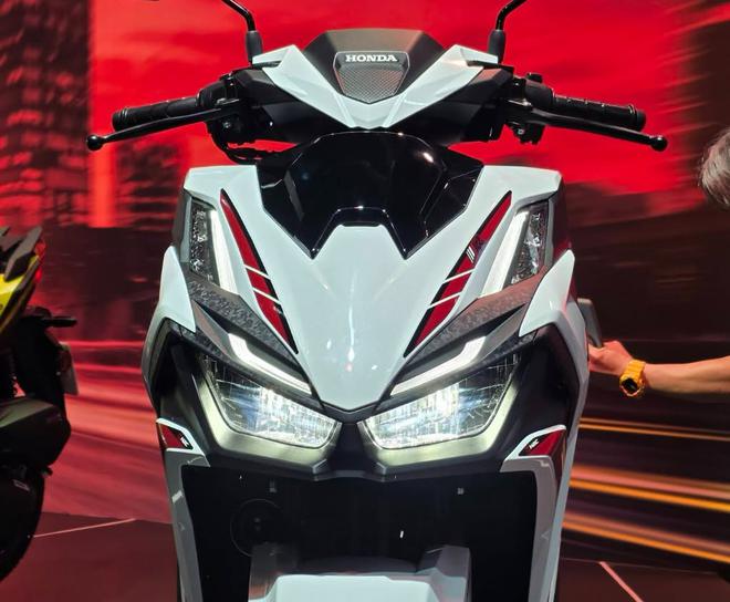 Honda Click 160 'Made in Thailand' cập nhật mẫu mới, có bản giới hạn chỉ 500 chiếc - Ảnh 4.