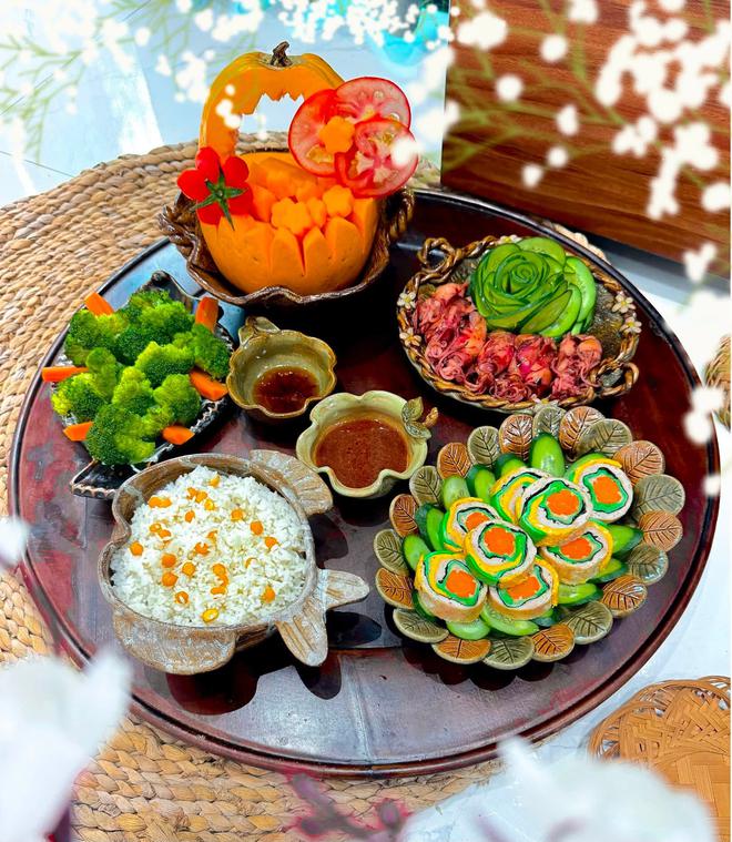 Những mâm cơm nhà đẹp như ngoài quán của cô giáo trẻ hút nghìn lượt thích - Ảnh 2.