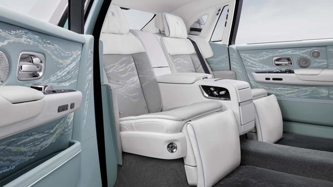 Đăng ảnh Rolls-Royce Phantom giá gần 70 tỉ, Mai Phương Thúy sắp tậu xe mới giữa 'drama'? - Ảnh 5.