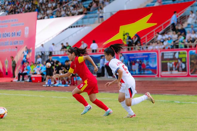 Thua U.16 TP.HCM, Sơn La vẫn giành hạng 3 giải U.16 nữ quốc gia 2026- Ảnh 4.