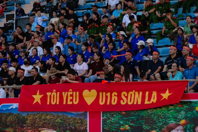 Thua U.16 TP.HCM, Sơn La vẫn giành hạng 3 giải U.16 nữ quốc gia 2026- Ảnh 3.
