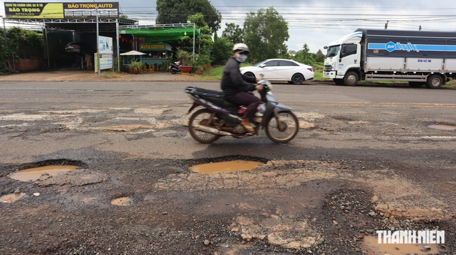 Đồng Nai: Đường ĐT.759B hư hỏng, tiềm ẩn nguy cơ mất an toàn giao thông - Ảnh 5.