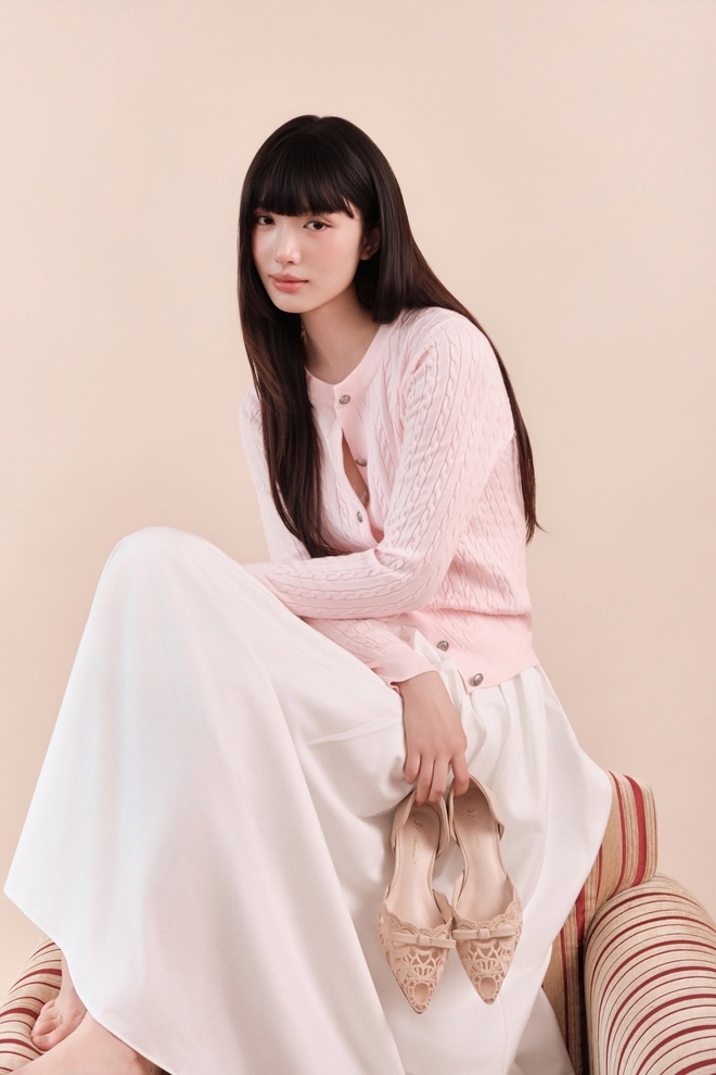 Vừa ấm vừa xinh với cặp đ&ocirc;i cardigan v&agrave; ch&acirc;n v&aacute;y d&aacute;ng d&agrave;i- Ảnh 3.