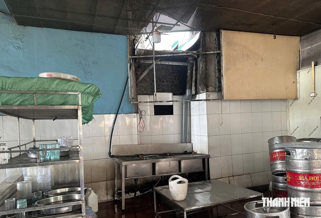 Vụ cháy 5 người chết: Lửa cháy dữ dội nhưng nạn nhân vẫn ngủ say- Ảnh 5.