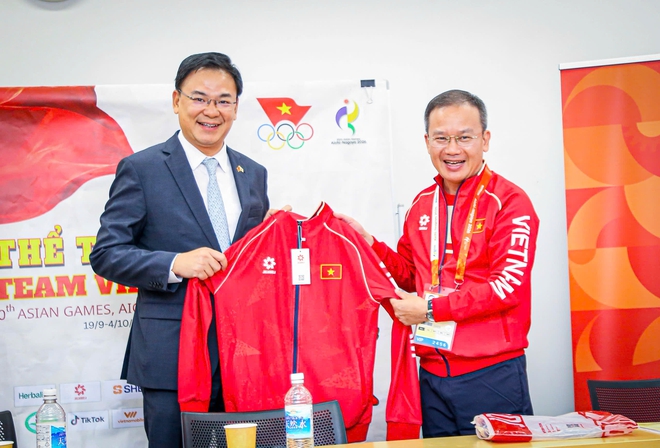 Chủ tịch Ủy ban Olympic Việt Nam Nguyễn Văn Hùng nhắn nhủ lời tâm huyết ngay trước khai mạc ASIAD- Ảnh 8.