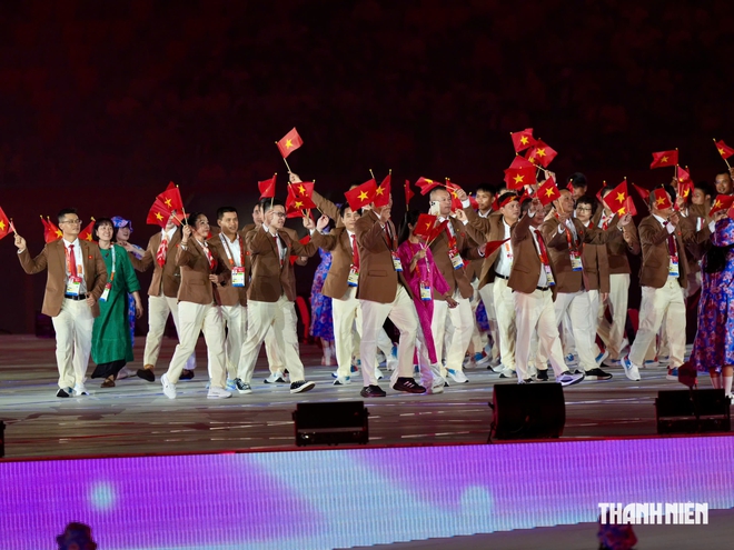 Báo quốc tế ca ngợi khai mạc ASIAD 20 quá ấn tượng, thể thao Việt Nam chính thức bơi biển lớn- Ảnh 21.