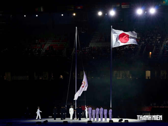 Báo quốc tế ca ngợi khai mạc ASIAD 20 quá ấn tượng, thể thao Việt Nam chính thức bơi biển lớn- Ảnh 4.