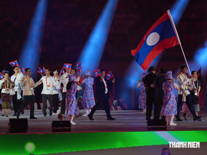 Báo quốc tế ca ngợi khai mạc ASIAD 20 quá ấn tượng, thể thao Việt Nam chính thức bơi biển lớn- Ảnh 9.
