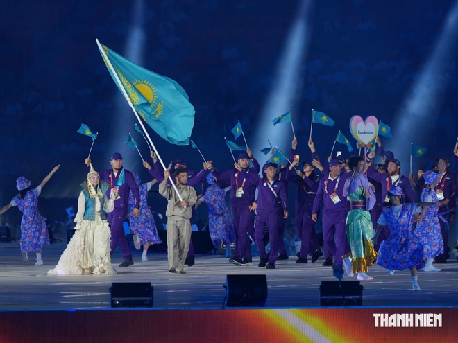 Báo quốc tế ca ngợi khai mạc ASIAD 20 quá ấn tượng, thể thao Việt Nam chính thức bơi biển lớn- Ảnh 19.
