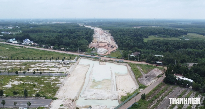 Thi công cao tốc TP.HCM - Thủ Dầu Một - Chơn Thành xuyên lễ 2.9- Ảnh 7.