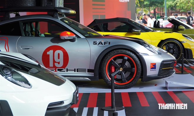 Từ 911 Dakar đến GT3 RS, dàn Porsche hàng hiếm hội ngộ tại TP.HCM - Ảnh 3.
