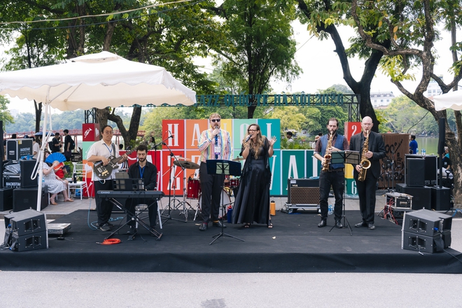 Hanoi Jazztival: Hướng festival trở th&agrave;nh t&agrave;i sản văn h&oacute;a - Ảnh 2.