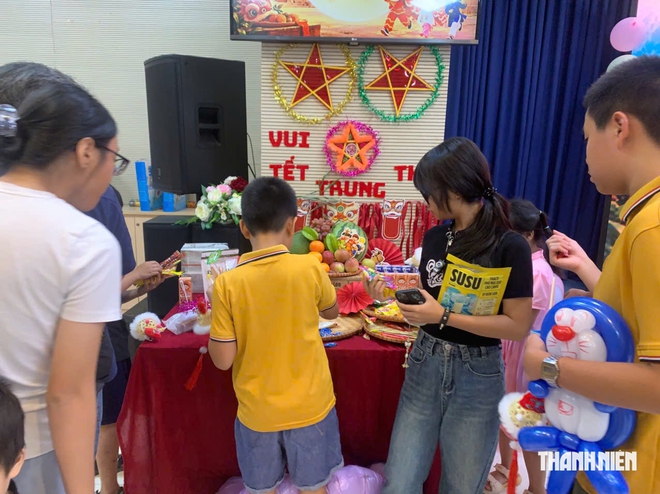 Trung thu đặc biệt ở Báo Thanh Niên: Những đứa trẻ ngày nào nay vào đại học - Ảnh 25.