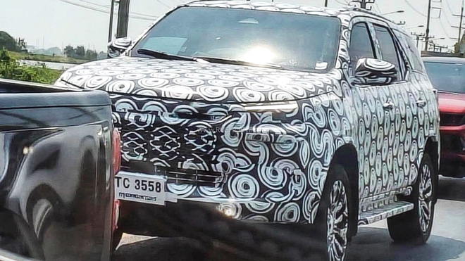 Toyota Fortuner mới chạy thử tại Đ&ocirc;ng Nam &Aacute;, sắp về Việt Nam đấu Ford Everest? - Ảnh 1.