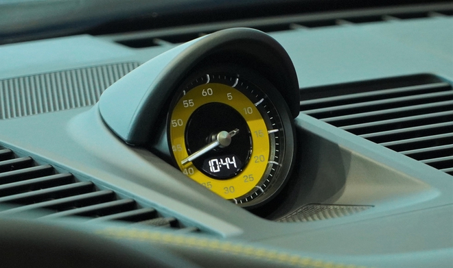 Porsche 911 Turbo S mạnh nhất về Việt Nam, có gì để 'dân chơi' xuống tiền?- Ảnh 21.