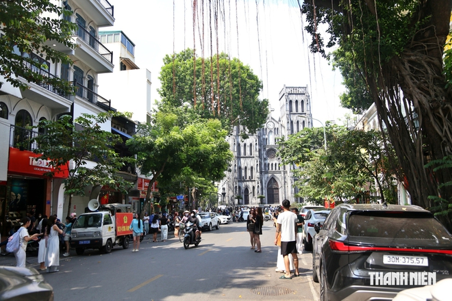 Hiện trạng gần 66 ha khu vực hồ Hoàn Kiếm được nghiên cứu chỉnh trang, tái thiết- Ảnh 12.