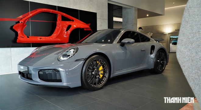 Porsche 911 Turbo S mạnh nhất về Việt Nam, có gì để 'dân chơi' xuống tiền?- Ảnh 13.