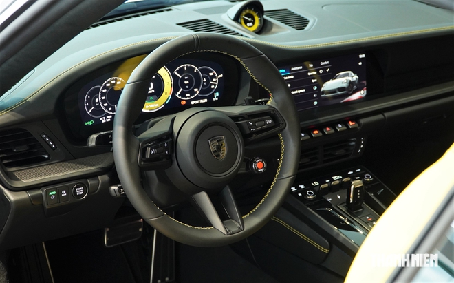 Porsche 911 Turbo S mạnh nhất về Việt Nam, có gì để 'dân chơi' xuống tiền?- Ảnh 18.