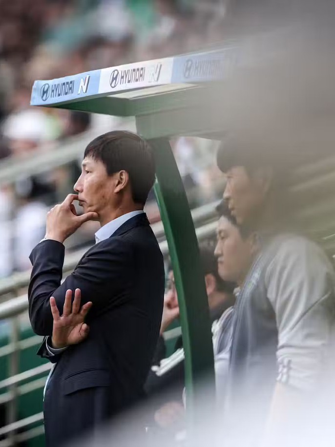 HLV Kim Sang-sik: tin tức, hình ảnh, video, bình luận mới nhất