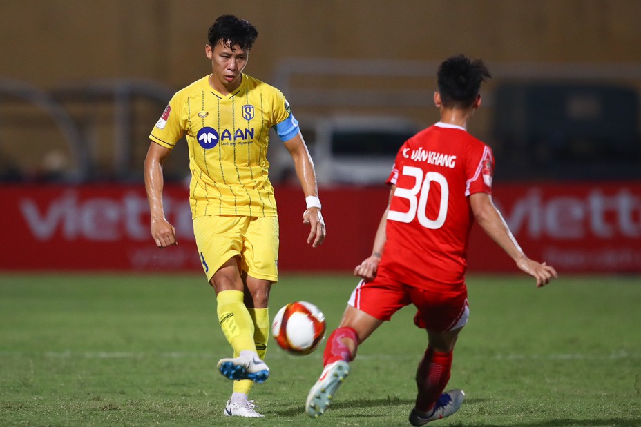 V-League 2023, Viettel 0-0 SLNA: Chủ khó bắt nạt được khách! - Ảnh 1. V-League 2023, Viettel 0-0 SLNA: Chủ khó bắt nạt được khách! - Ảnh 1.