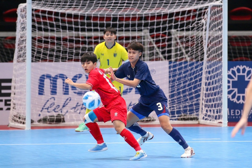 Chiến thắng lịch sử của các cô gái vàng futsal Việt Nam- Ảnh 3.