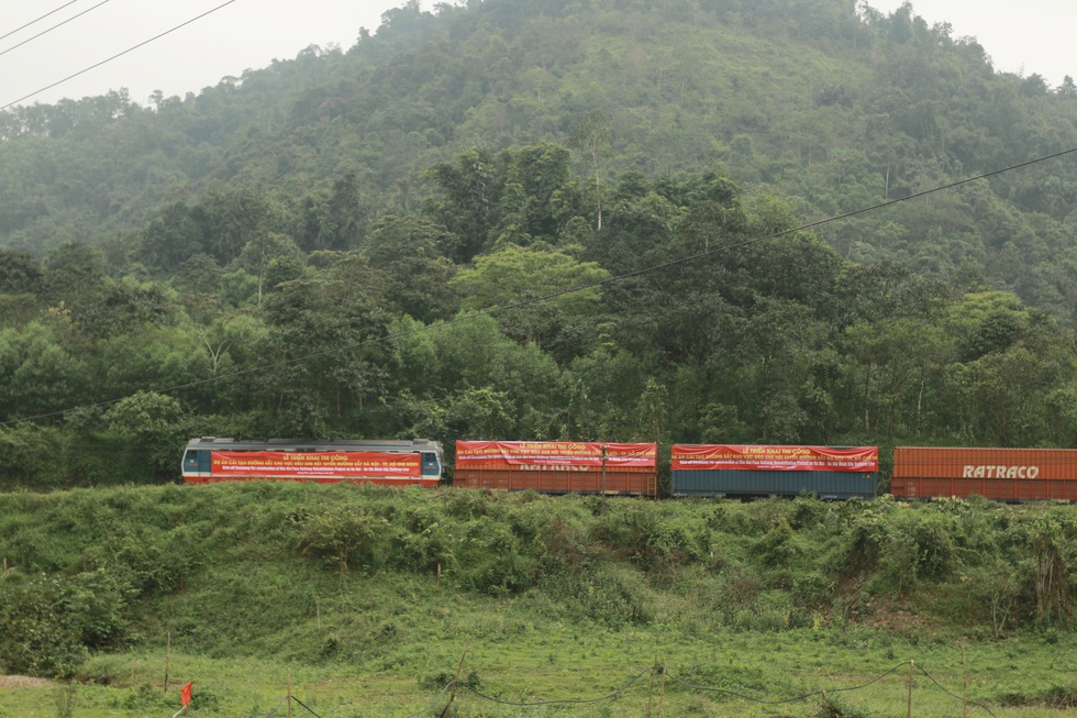 Hơn 2.000 tỉ đồng cải tạo đường sắt khu vực đèo ở Quảng Bình- Ảnh 3.