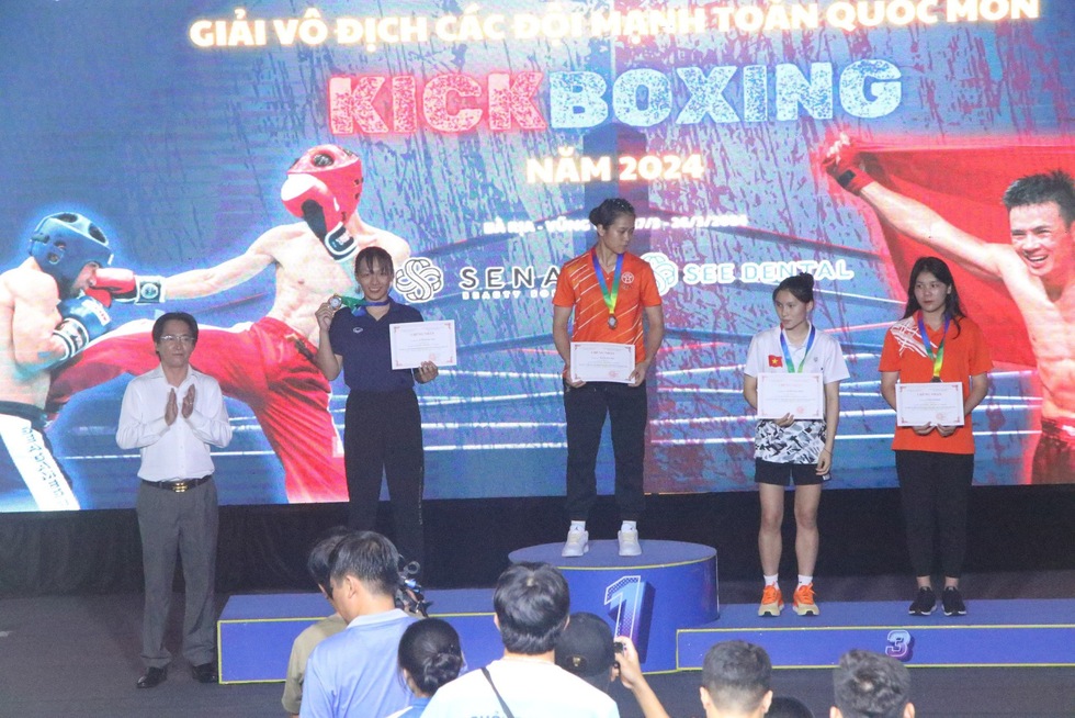 Hà Nội giành chiến thắng áp đảo giải vô địch kickboxing các đội mạnh toàn quốc- Ảnh 4.
