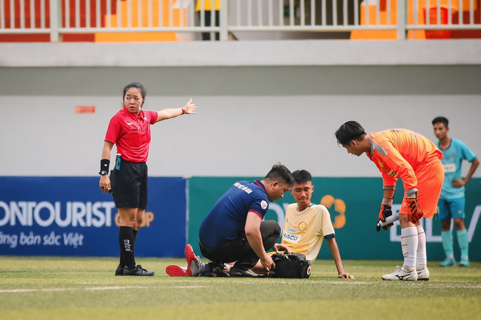 Nữ trọng tài tại TNSV THACO Cup 2024 nhận tin vui từ AFC- Ảnh 3.