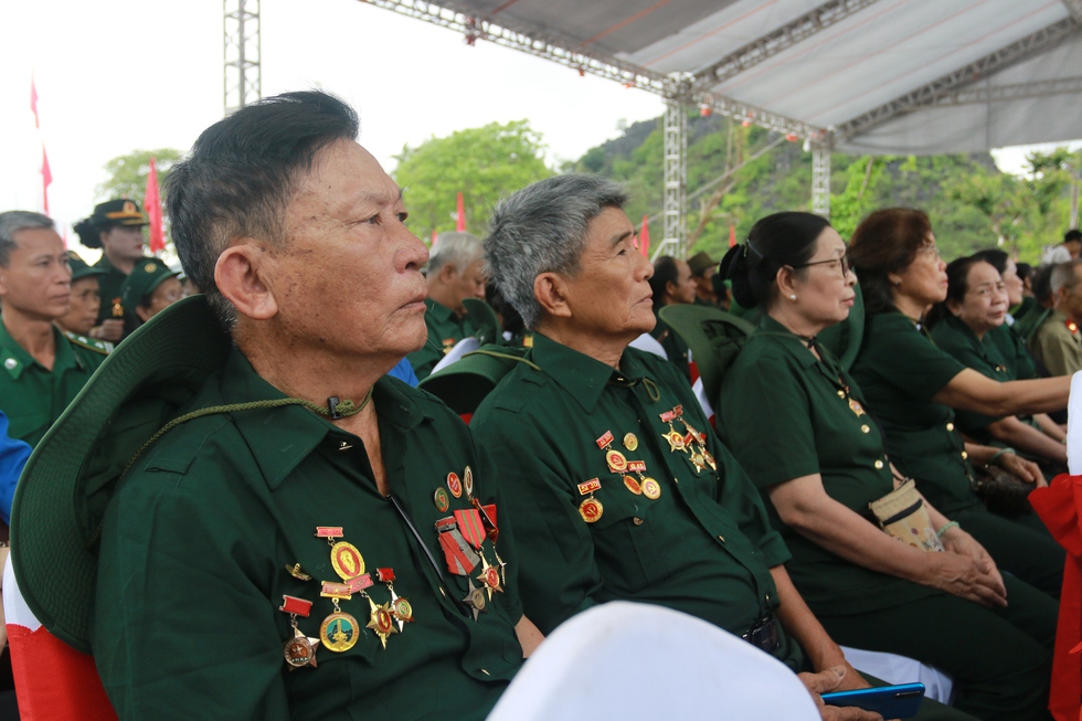 Các cựu TNXP tham dự lễ kỷ niệm