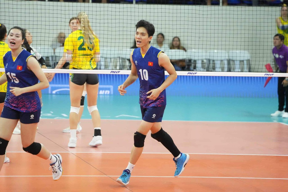 Bích Tuyền chói sáng đưa đội tuyển Việt Nam vào chung kết bóng chuyền nữ châu Á, gặp Kazakhstan- Ảnh 1.