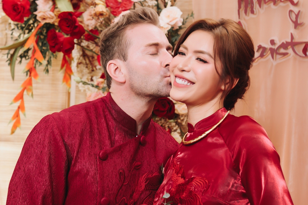 Minh Tú tiết lộ lý do bí mật tổ chức lễ đính hôn với chồng ngoại quốc- Ảnh 1.