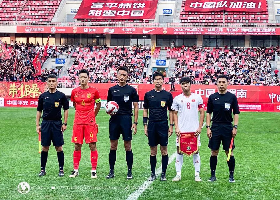 U.19 Việt Nam chơi đầy nỗ lực, chủ nhà U.19 Trung Quốc chỉ thắng sát nút - Ảnh 3.