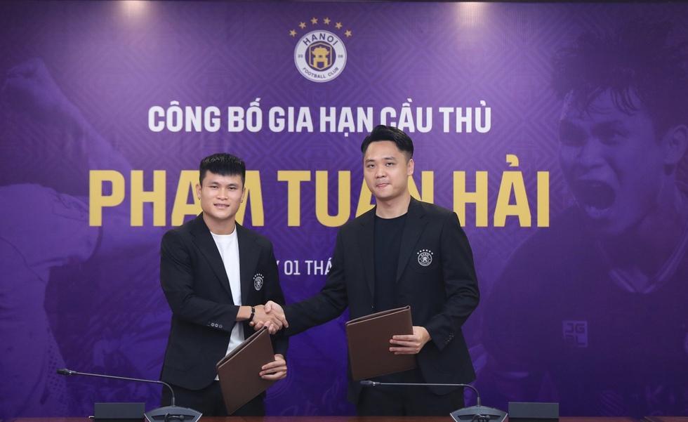 Phạm Tuấn Hải được CLB Hà Nội ký tiếp 3 năm, sắp ra nước ngoài thi đấu

- Ảnh 2.
