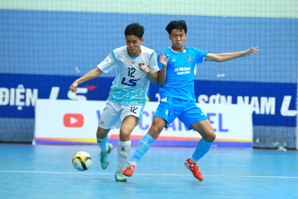 U.20 futsal Thái Sơn Nam TP.HCM và Sahako cùng tạo cơn mưa bàn thắng- Ảnh 1.