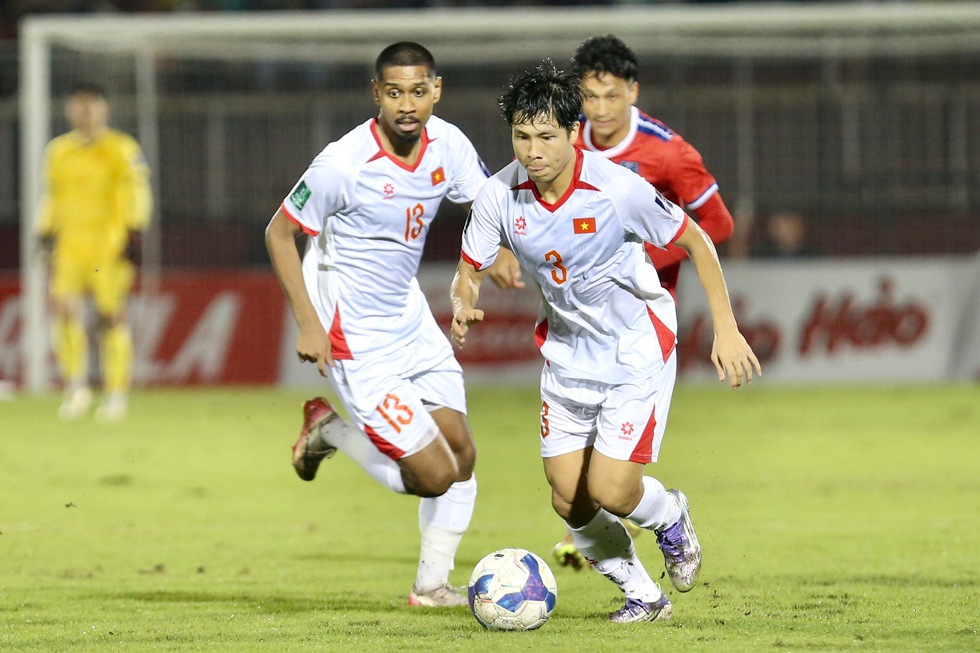 HLV Nepal bất ngờ nhận định: 'Việt Nam xứng đáng dự Asian Cup hơn Malaysia, hãy chờ án FIFA’'- Ảnh 1. HLV Nepal bất ngờ nhận định: 'Việt Nam xứng đáng dự Asian Cup hơn Malaysia, hãy chờ án FIFA’'- Ảnh 1.