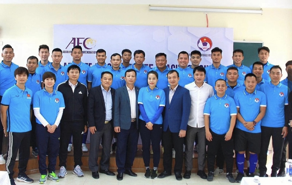 'Vua phạt g&oacute;c' Tuyết Dung gi&atilde; từ đội tuyển b&oacute;ng đ&aacute; nữ Việt Nam: Sự nghiệp rất đỗi tự h&agrave;o- Ảnh 3.