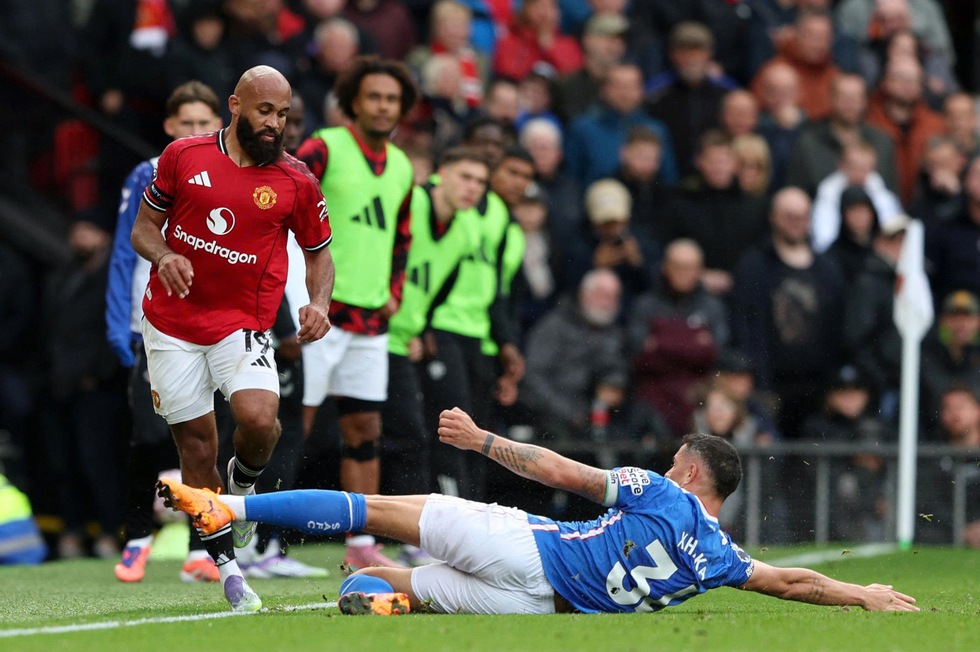 Nhận định Man Utd vs Brighton 23h30 25.10: Quỷ Đỏ Tìm Lại Chính Mình- Ảnh 2. Nhận định Man Utd vs Brighton 23h30 25.10: Quỷ Đỏ Tìm Lại Chính Mình- Ảnh 2.