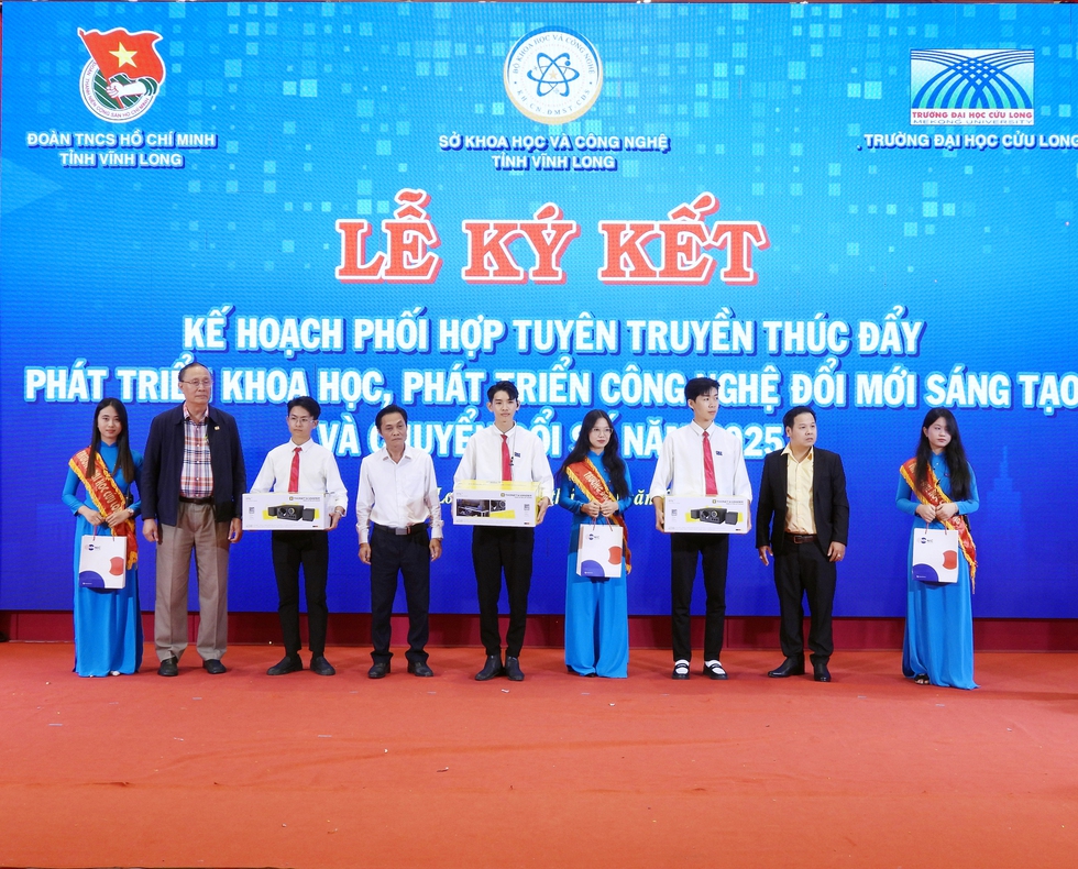 Vĩnh Long: Thúc đẩy phát triển khoa học, phát triển công nghệ, đổi mới sáng tạo- Ảnh 4.