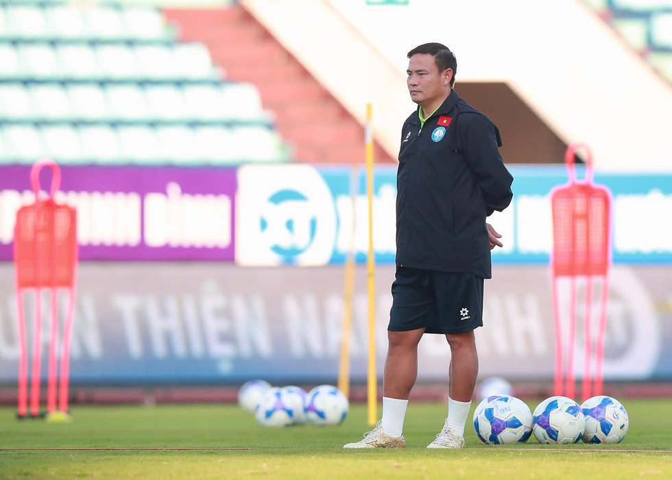 Lịch thi đấu V-League hôm nay: Thầy trò HLV Lê Huỳnh Đức tạo bất ngờ, Nam Định ‘thay tướng đổi vận’?- Ảnh 2.