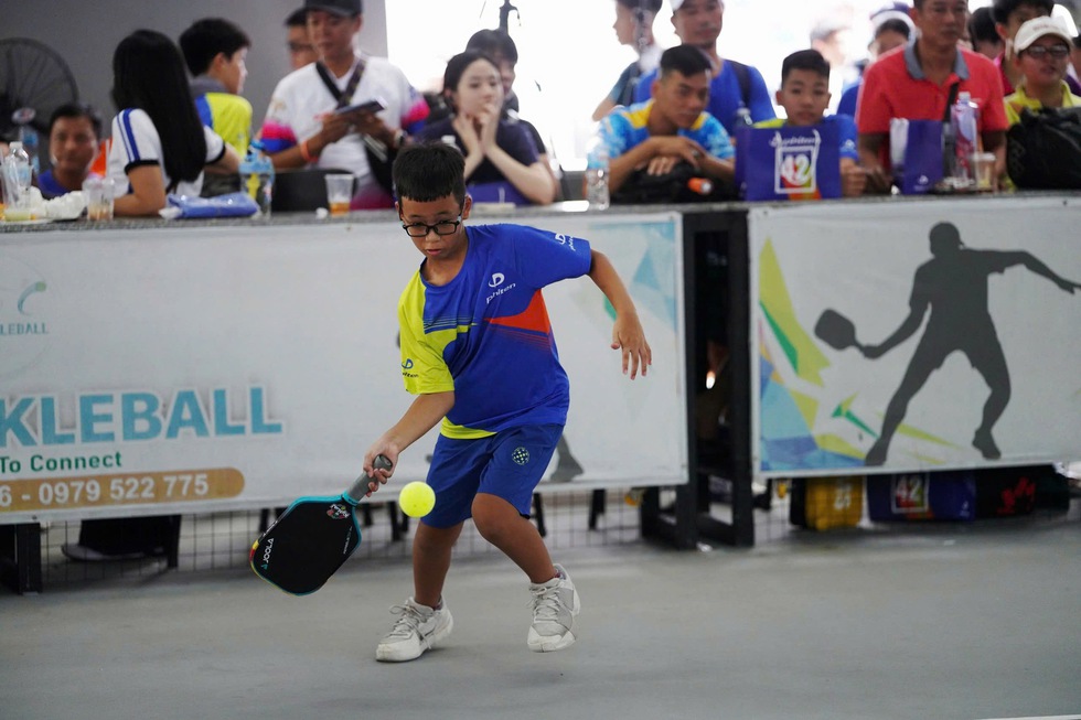 Ươm mầm cho c&aacute;c t&agrave;i năng nh&iacute; ở giải pickleball Phiten Cup 2025- Ảnh 3.