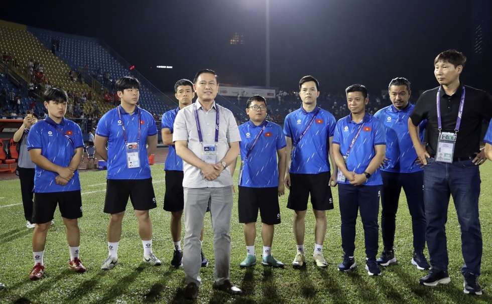 Lộ diện trưởng đo&agrave;n m&aacute;t tay U.23 Việt Nam dự giải đấu cực hấp dẫn ở Trung Quốc- Ảnh 2.