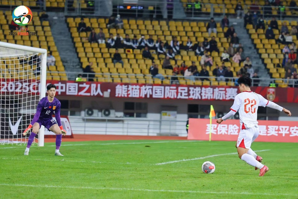 Nóng: Bùi Vĩ Hào tái xuất, Minh Phúc giúp U.23 Việt Nam thắng ngoạn mục U.23 Trung Quốc- Ảnh 3.