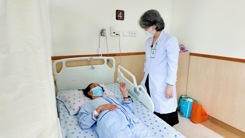 H&agrave;nh tr&igrave;nh điều trị ch&oacute;ng mặt người cao tuổi tại Bệnh viện Đại học Y Dược TP.HCM- Ảnh 2.