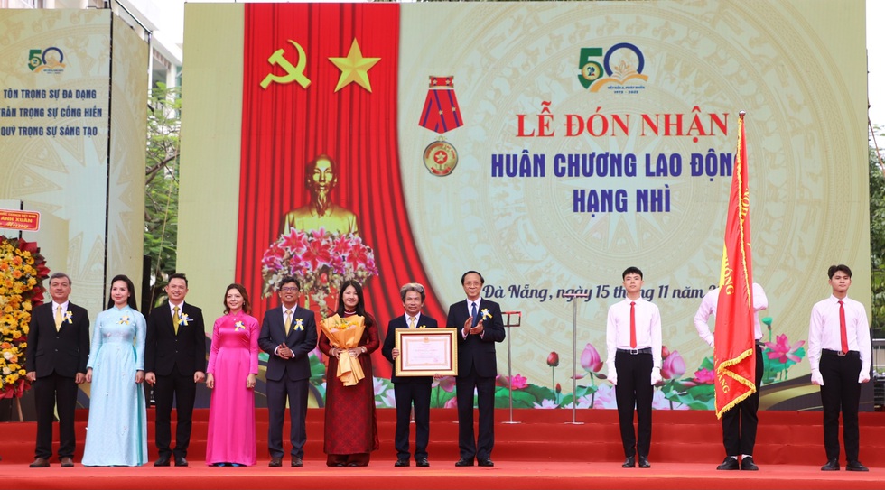 Bộ GD-ĐT giao loạt nhiệm vụ chiến lược cho Trường ĐH Sư phạm - ĐH Đà Nẵng- Ảnh 3.