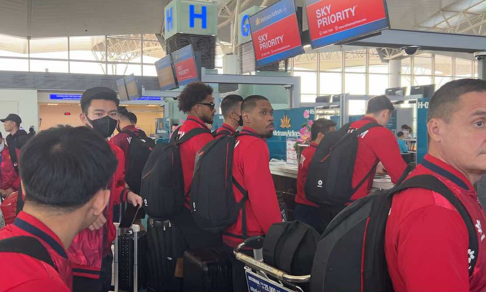 Xuân Son cùng đội tuyển Việt Nam ‘dậy sớm để thành công’: Sang Lào, quyết giành chiến thắng- Ảnh 6.