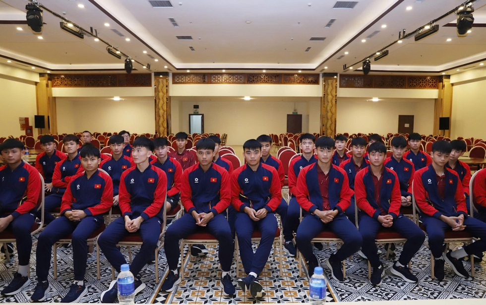 Chủ tịch VFF Trần Quốc Tuấn giao nhiệm vụ quan trọng cho U.17 Việt Nam, mong c&oacute; v&eacute; ch&acirc;u &Aacute;- Ảnh 2.